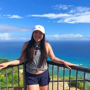 Meet your Posher, Marissa